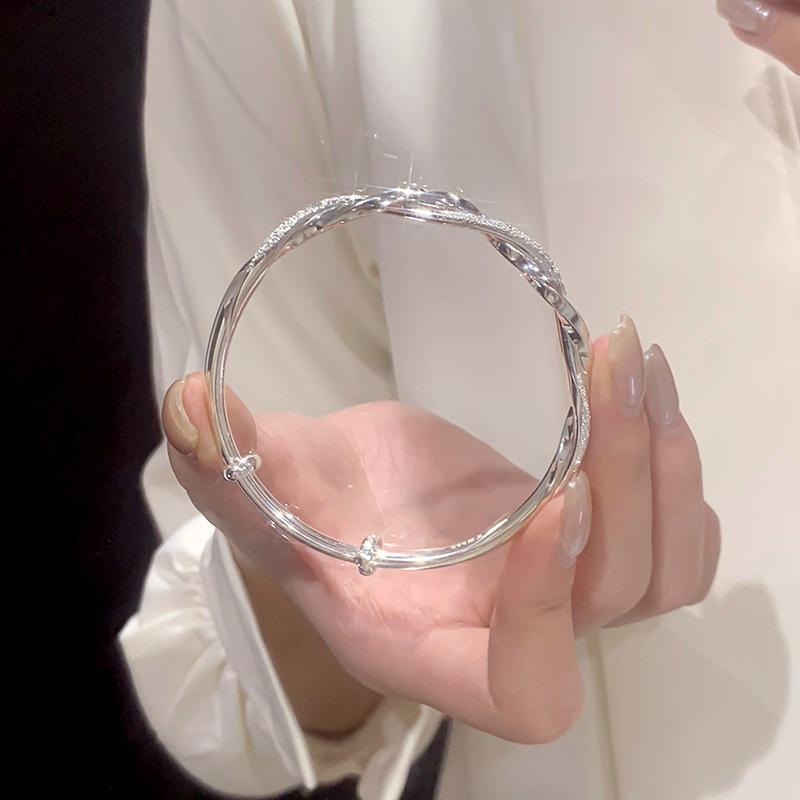 レディース 999純銀 メビウス リング 手首輪 ブレスレット バングル スライド式 開閉 実心銀 精巧 デザ..