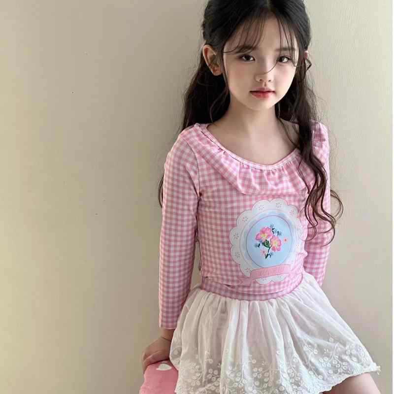 女児水着 セパレート 長袖 UVカット プリンセス風 平角スカート 保守カバー 春夏 子供用 遊泳 ビーチウェア プール遊び 肌守る 速乾素材 かわいいデザイン 軽量 快適着用