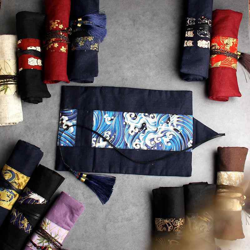 ペンケース 男女兼用 大容量 巻きタイプ 布製 レトロ風 学生用 絵画 鉛筆 万年筆対応 筆箱 収納 コンパクト 機能的 耐久性 通学 文房具 整理 ポータブル