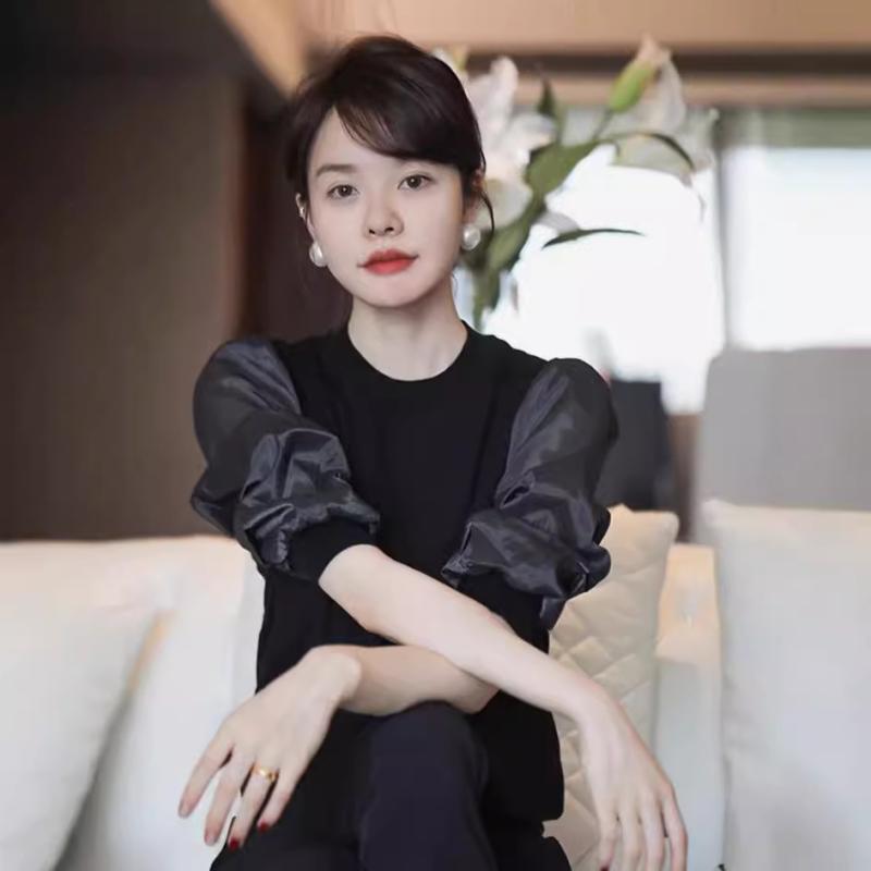 ・素材: ウール・柄: 無地・組み合わせ: 単品・スタイル: プルオーバー・シルエット: ストレート・襟型: クルーネック・袖丈: 5分袖・色: ブラック・サイズ: S,M,L,XL・主素材含有率: ウール30%-50%