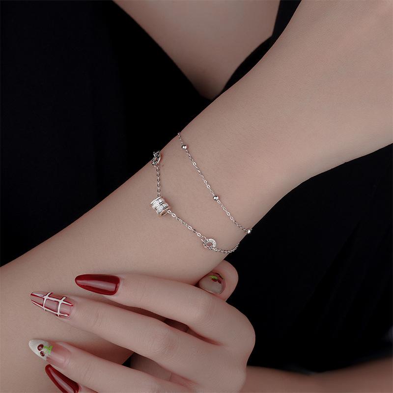 ブレスレット レディース 純銀 二層 高級感 春夏 フェミニン 軽量 アクセサリー 手首飾り 仙女風 手串 ..