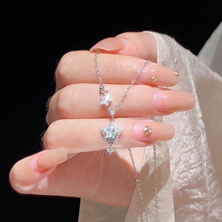 ネックレス レディース 純銀 星型 ジルコニア 高級感 鎖骨チェーン ファッション アクセサリー 気質 ス..