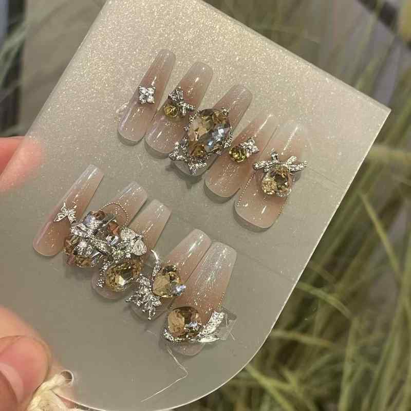 �Ĥ��� ��ǥ����� ���� �ե���� ���� �ǥ����� ���륳�˥� �ӡ��� �ݼ� �Ÿ� ���� ������ ͥ���� �������� ������ ����