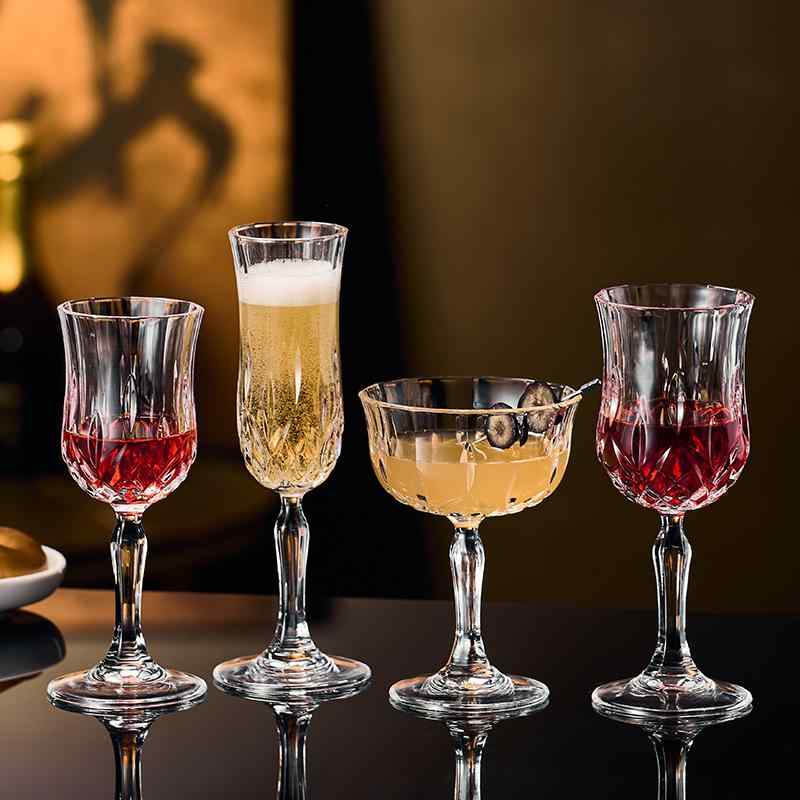 グラス ユニセックス 水晶ガラス シャンパングラス クープグラス デザートグラス 高脚グラス カクテル..