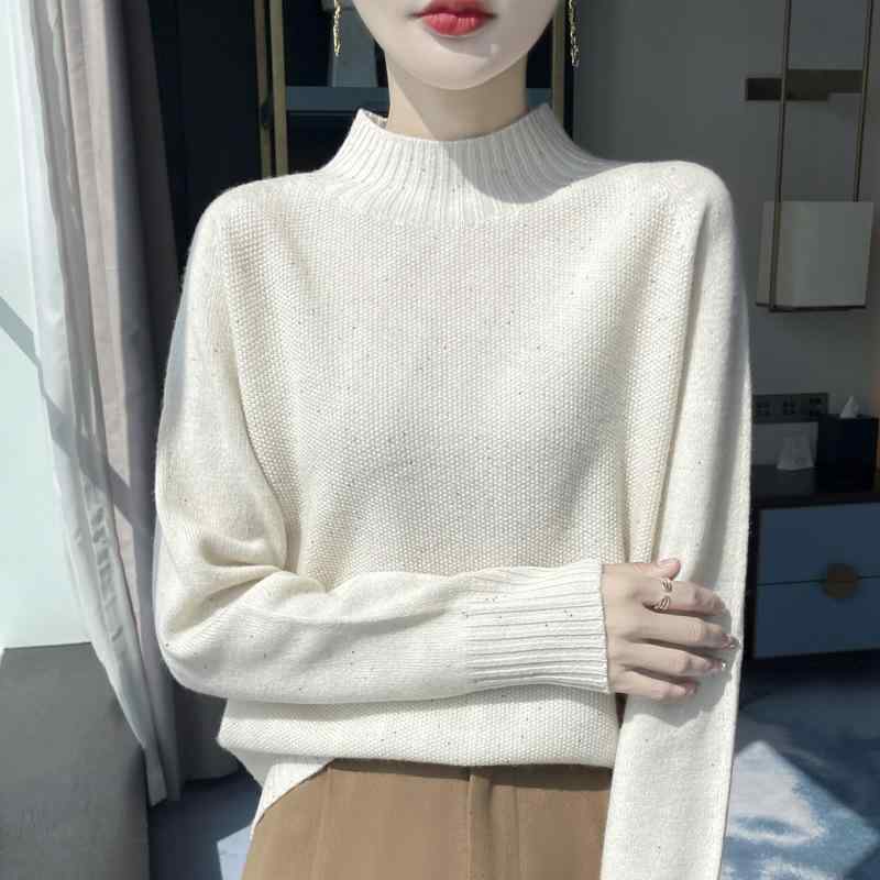 ・スタイル: プルオーバー・組み合わせ: 単品・フィット: スタンダード・着丈: 普通・襟型: ハーフハイネック・袖型: スタンダード・袖丈: 長袖・厚み: 中厚・装飾: シーケンス・加工: マーセライズド・色: ラズベリー,ブラック,ミルクホワイト,カーキ,コーヒー,グレー・サイズ: M,L,XL・素材: ウール95%以上・対象: 女性成人