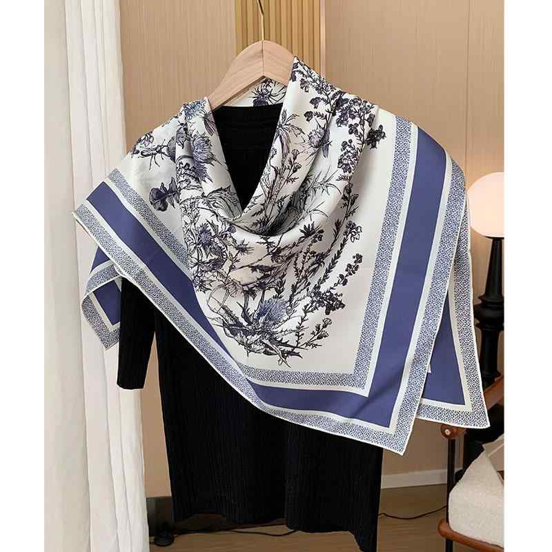 レディース スカーフ シルク100% 18匁 大判 90cm 正方形 ストール ショール 上品 UVカット 日焼け防止 高見え 通勤 オフィス 大人可愛い ネックスカーフ ブルー フレンチスタイル 両面同色