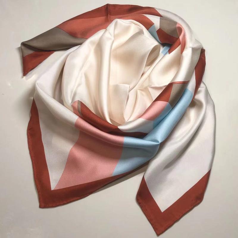 レディース スカーフ ストール シルク100% ショール 上品 高見え きれいめ 大人可愛い シンプル フレンチスタイル 手巻き ハンドロール 紫外線対策 冷房対策 春夏