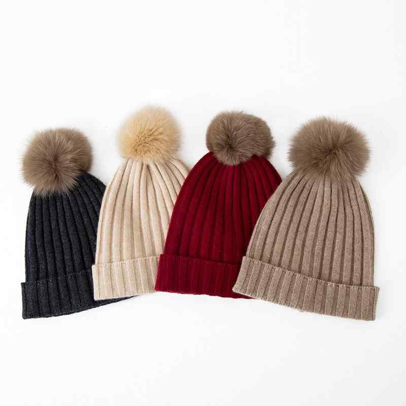 ニット帽 レディース 秋冬 韓国風 ポンポン飾り 単色 リブ カシミア 暖か 編み込み 毛玉加工 防寒 日常使い 通勤 軽量 柔らかい 素材 再生繊維 混紡
