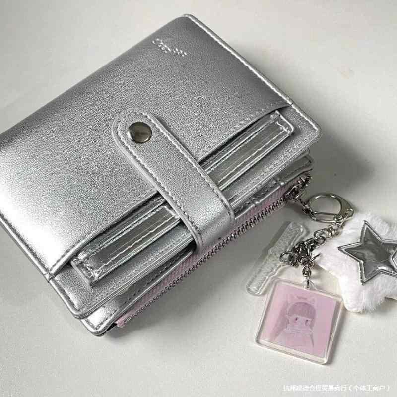 ・製本: ルーズリーフ・内文素材: 原木パルプ・内文紙張: 40g・仕様: 本冊外殻のみ（無内頁）、40枚空白内頁、80枚空白内頁、20枚透明内頁・スタイル: ビジネスオフィス・カラー: 銀色