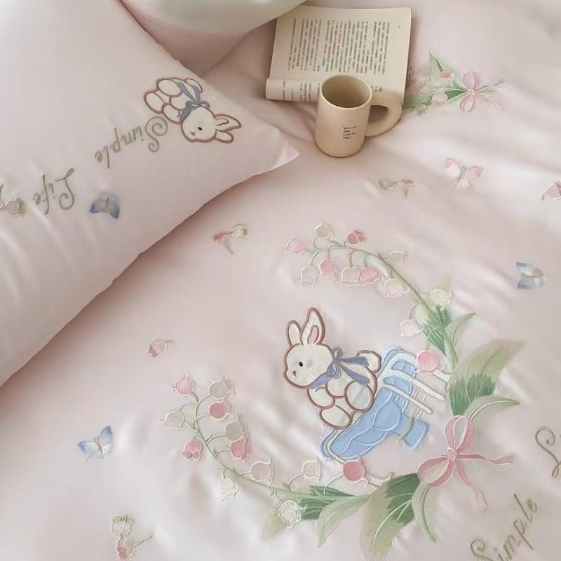 寝具セット キッズ 少女 かわいいウサギ カートゥーン 刺繍 再生繊維 ベッドカバー シーツ 枕カバー 4点セット 子供部屋 フレッシュデ..