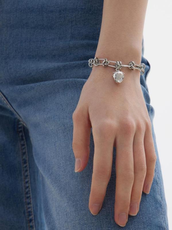 ブレスレット 男女兼用 イチゴ ペンダント チタン鋼 太いチェーン 清新 甘め レトロ デザイン アクセサ..