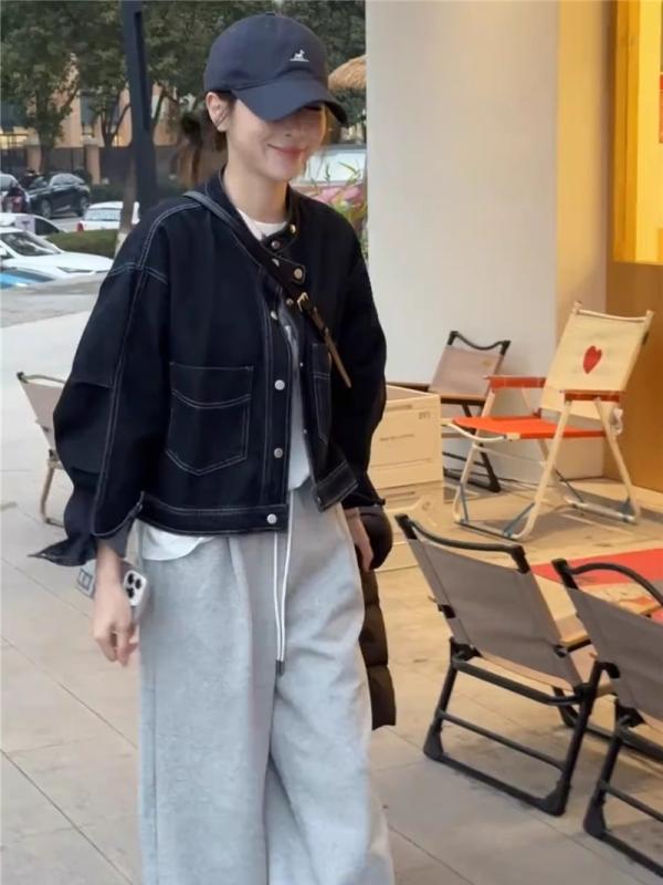 ・メイン素材: コットン・袖型: レギュラースリーブ・シルエット: ルーズ・着丈: ミディアム(50-65cm)・色: ダークブルー・サイズ: M,L,XL・コットン含有率: 50-70%・スタイル: カジュアル・スタイルタイプ: 日韓カジュアル・素材名: デニム・袖丈: 長袖・ネック: クルーネック