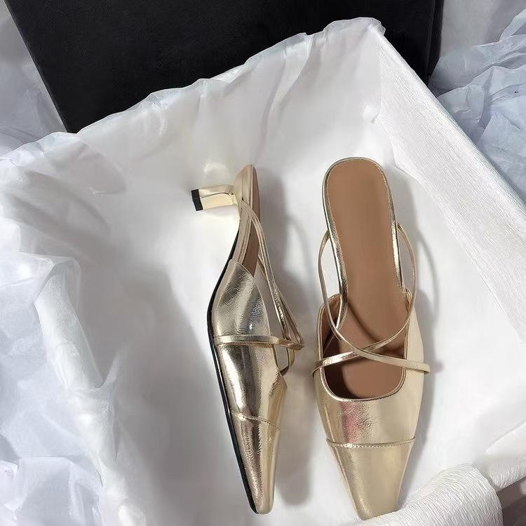 春夏 レディース サンダル シルバー 包頭 ミュール 太ヒール イギリス風 屋外用 半スリッパ 軽量 コーディネート自在 吸湿速乾 接触冷感