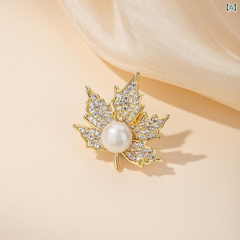 ブローチ レディース 紅葉柄 模造真珠 胸花 高級感 ファッション 防走光 コート留め アクセサリー ピン..