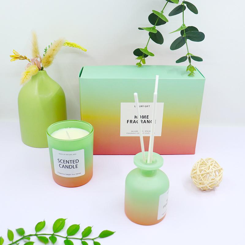 アロマキャンドル グラデーションカラー ガラスカップ 手作り 大豆ワックス ギフトボックス セット 香りディフューザー ホームフレグランス お土産用 リラックスアイテム