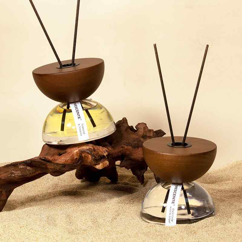 アロマディフューザー 無火 砂時計型 ベッドルーム 香氛 高級感 ギフトボックス クリエイティブ ニッチ..