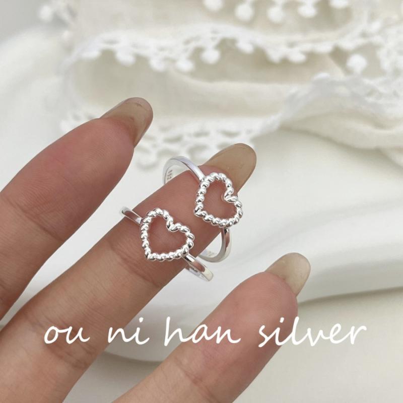 指輪 レディース ハート 透かし スイート 繊細 ハート形 ins風 ニッチ 高級感 人差し指用