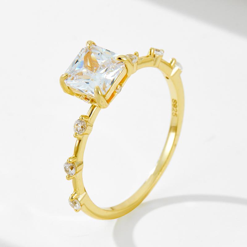 指輪 レディース ジルコニア プリンセスカット 方形 925シルバー 高級感 軽奢 女性用 宝石 アクセサリ..