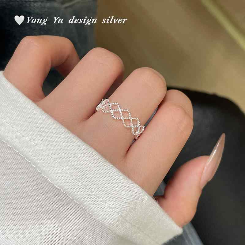 指輪 レディース S925純銀 菱形デザイン シンプル ファッション アート風 高級感 透かしメッシュ 開口..