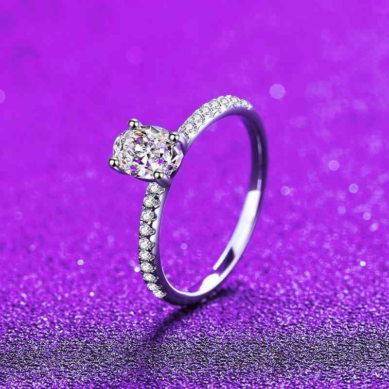 指輪 レディース モイサナイト 925純銀 4爪 ファセットカット 大粒 ラインストーン 軽奢 高級感 女性用 ジュエリー アクセサリー 日常使い シンプル デザイン 輝き スタイリッシュ ファッション アイテム ギフト 対応