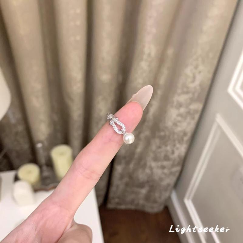 指輪 レディース 925シルバー 純銀 正円 真珠 馬蹄留め 高級感 精致 百搭 開口式 人差し指用