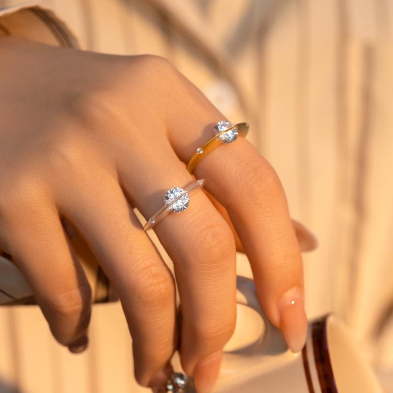 指輪 ユニセックス 925シルバー 宇宙 恒星 デザイン 可回転 行星 きらめき 小众 軽奢 高級感 マット仕..