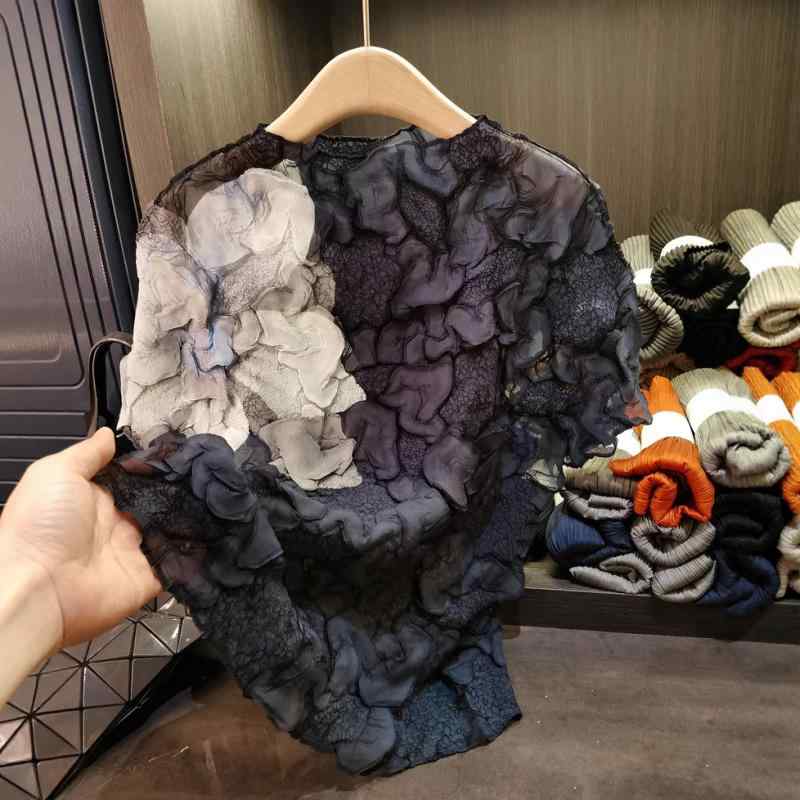 Tシャツ レディース 高級感 樹皮風 プリーツ 花柄 ゆったり 半袖 春夏 カジュアル シンプル 接触冷感