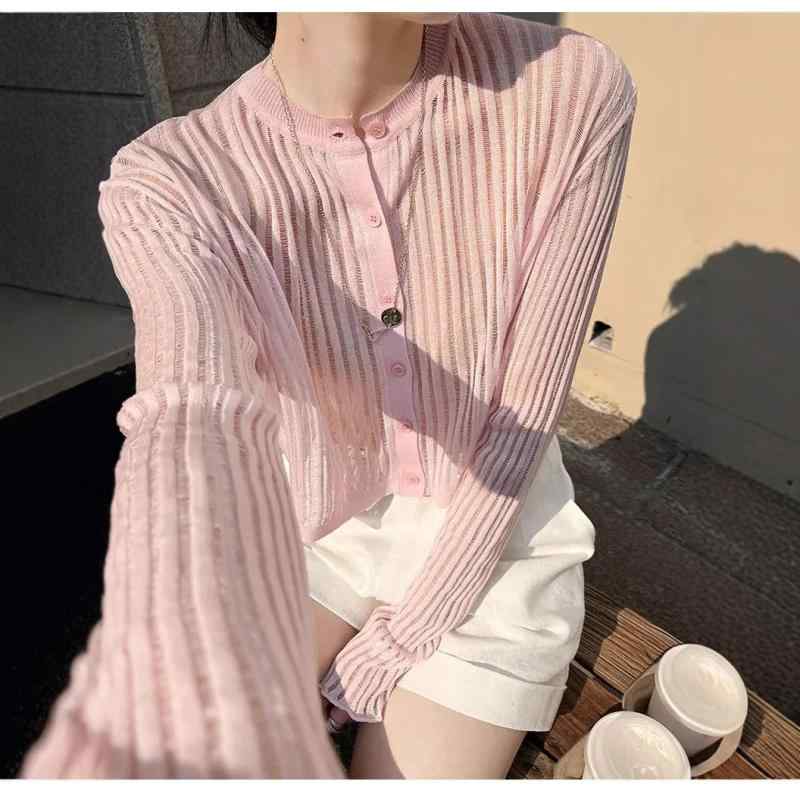 ・素材: ポリエステル・柄: 無地・厚み: 薄手・組み合わせ: 単品・スタイル: プルオーバー・シルエット: スリム・袖型: 標準袖・襟型: ラウンドネック・袖丈: 3/4袖・着丈: 普通(50cm超65cm以下)・加工: ノーアイロン・色: ブラック,ホワイト,ピンク・サイズ: フリーサイズ・着用方法: プルオーバー