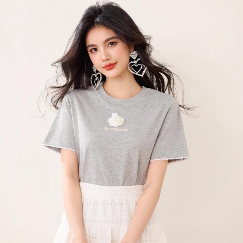 Tシャツ レディース 春夏 シンプル 単色 プルオーバー 立体花柄 短袖 かわいい ガーリースタイル 通勤 コーディネート自在 ベーシック 女性向け ファッション