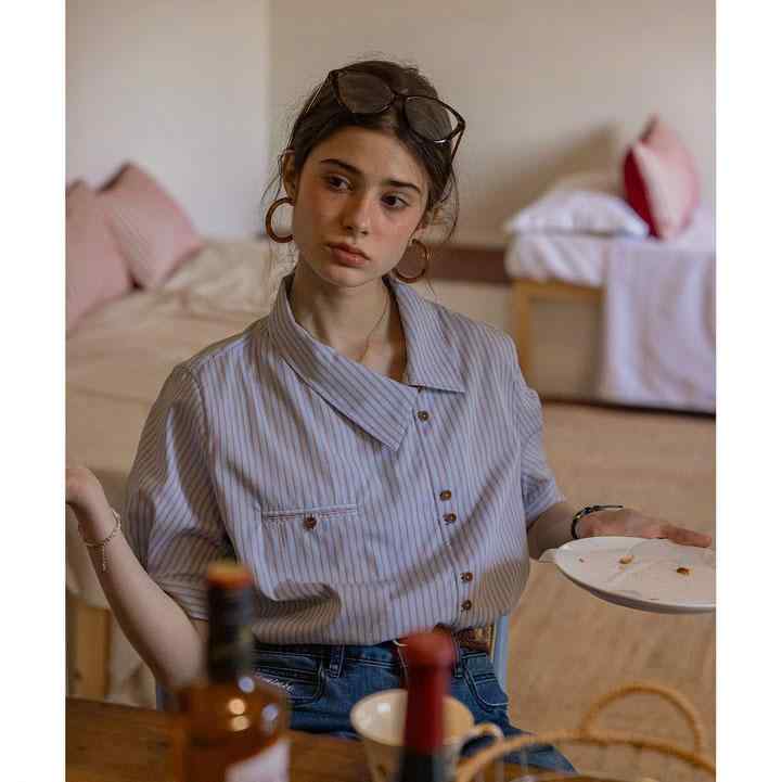 シャツ レディース 半袖 ストライプ デザイン性 上品 きれいめ 大人可愛い 通勤 オフィス カジュアル ..