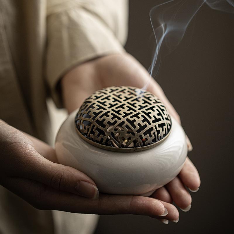 ・素材: 陶器・加工: 手作業・スタイル: 中華風・用途: 宗教用品