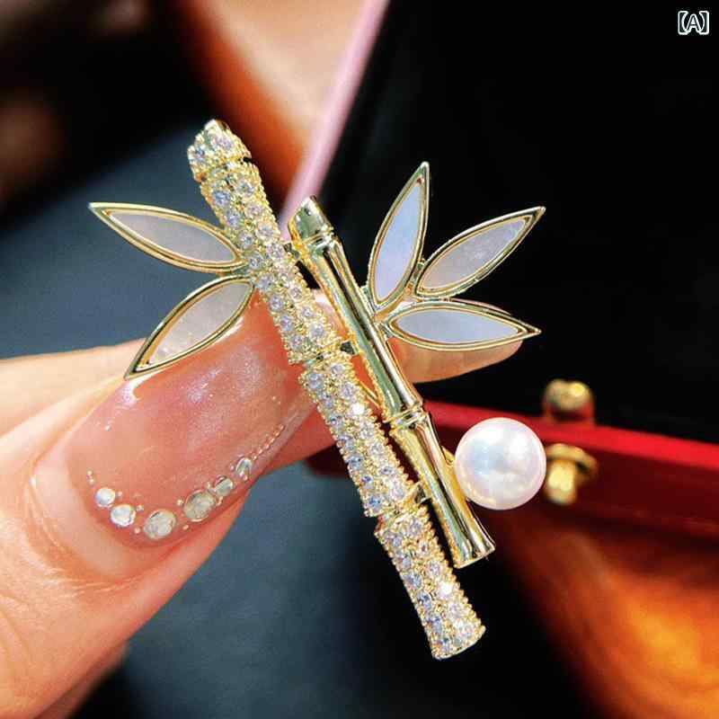ブローチ 高級感 天然貝殻 竹モチーフ 金メッキ加工 ジルコニア 竹葉デザイン 珍珠 胸花 ピン アクセサ..