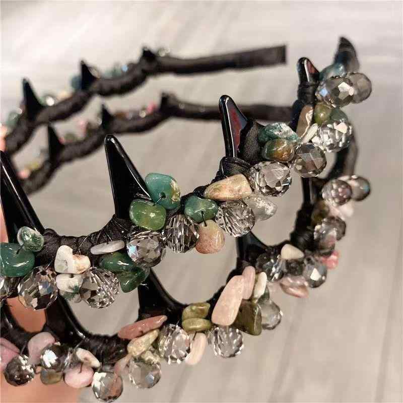 ヘアバンド レディース フレンチスタイル 手作り キラキラストーン 歯付き 防滑 おしゃれ ヘアアクセサリー 女性用 日常使い 華やか ヘアクリップ 髪留め ファッション小物 春夏秋冬 通年