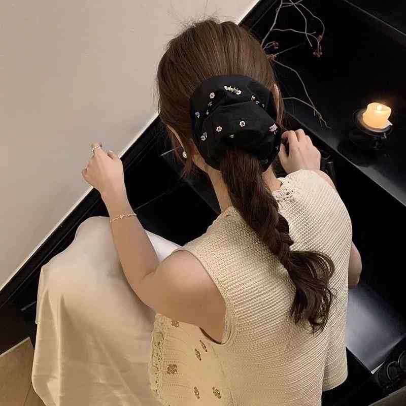 ・素材: 布・加工: 手作り・色: 黄,黒,ピンク・流行要素: プリーツ,不規則・スタイル: 韓国風・款式: ゆったり型・スタイル分類: 清新甘美・流行要素分類: 形状/パターン