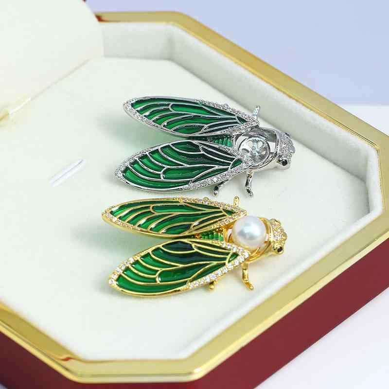 レディース 春夏 自然生態 ナチュラル 蝉 昆虫 モチーフ 真珠 胸花 ブローチ 電気メッキ加工 金メッキ 精巧細工 DIY アクセサリー パーツ 空台座