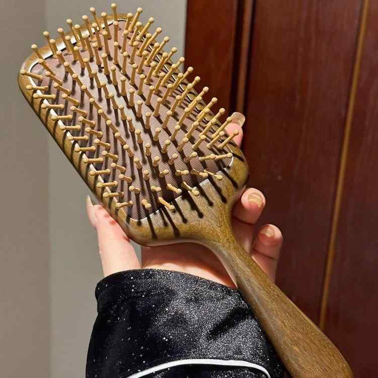 ヘアブラシ 檀木 頭皮マッサージ 経絡梳 護発 クッション 香り付き ポータブル 家庭用 大きめサイズ