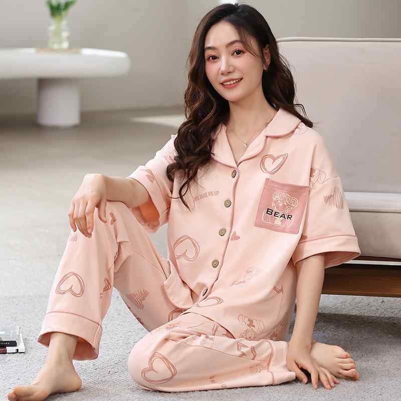 ・素材: コットン・スタイル: セットアップ・厚み: 薄手・生地重量: 141-160g/平方メートル・襟型: ラペル・パンツ丈: ロングパンツ・機能: カジュアル、通気性、睡眠用、入浴用、伸縮性、ホームウェア、涼快、快適、外出可能・対象: 青年女性・シーン: ホーム・綿含有率: 50-70%・デザイン: カートゥーン・サイズ: M,L,XL,XXL,3XL