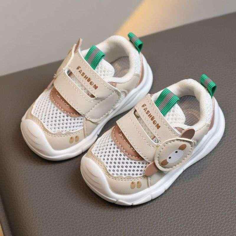 学歩シューズ ベビー 男女兼用 0-2歳 通気性メッシュ 柔らか底 防滑 スポーツシューズ 軽量 通気 快適 ..