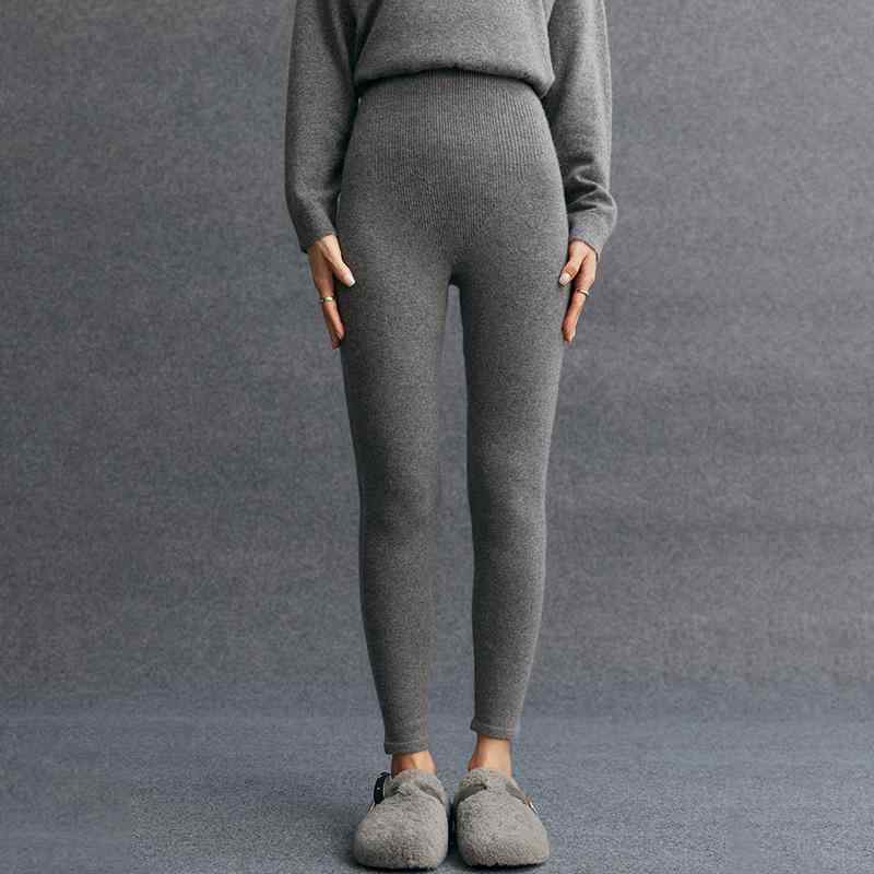 ・素材: カシミヤ・性別: 女性・パンツ丈: ロング・柄: 無地・層数: 単層・色: 青、紫、黒・サイズ: M,L・生地厚み: 中厚(181-200g/平方メートル)・主素材含有率: 30%以上50%未満