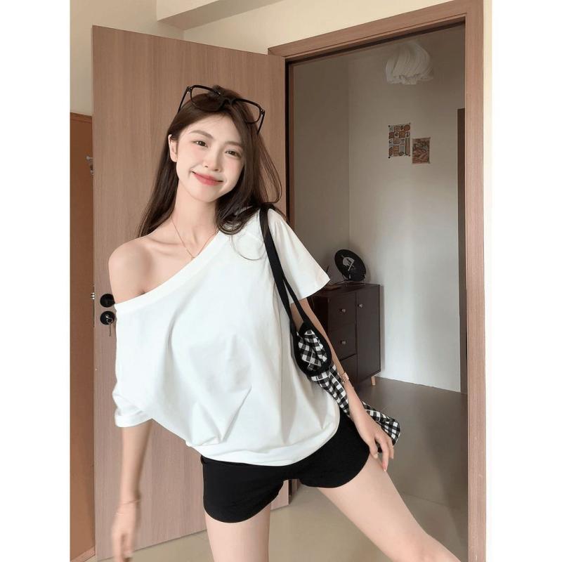 レディース Tシャツ 半袖 トップス オフショルダー アシンメトリー 肩出し ゆったり 細見え 体型カバー 大人可愛い トレンド フェミニン 甘辛 デザイン カットソー カジュアル きれいめ 夏服