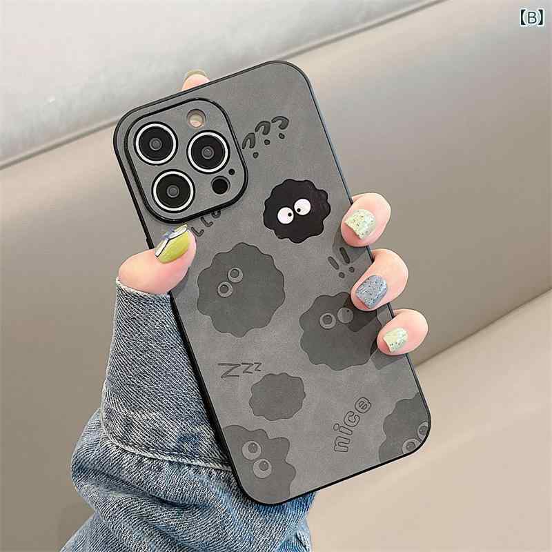 くらしのセロネの男女兼用 スマホケース 16 15 Pro Max 14 13 Pro 対応 鏡面 ミラー付き キャラクター かわいい おもしろ 個性的 背面保護 耐衝撃 トレンド インスタ映え プレゼント 携帯ケース カバー ブラック｜アングル3