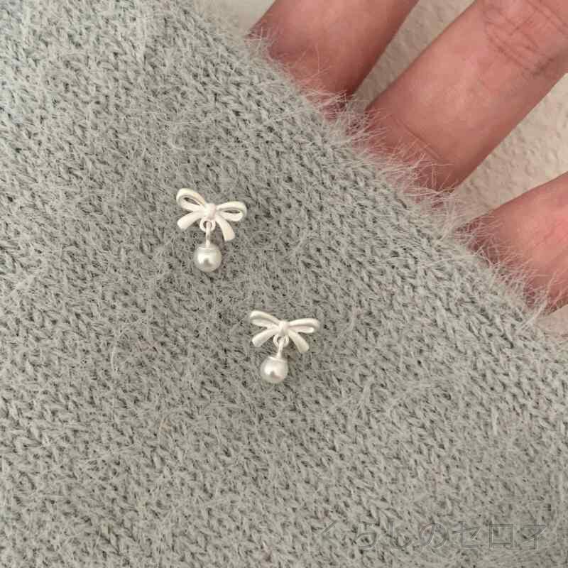 ピアス レディース かわいい パール リボン スタッド シルバー ミニ 小さめ シンプ...