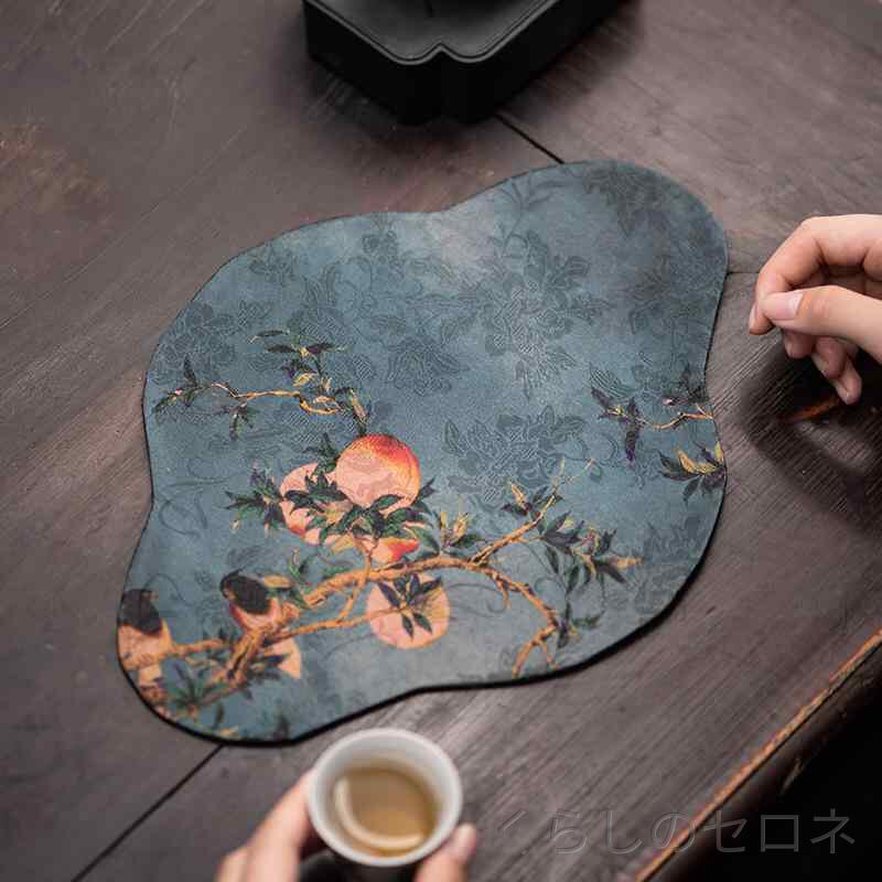 ・素材: 布地・スタイル: 中華風・サイズ: 27×20cm・バリエーション: イエロー-绣球花,パープル-绣球花,グレー-绣球花,イエロー-花灿蝶媚,ピンク-花灿蝶媚,ブルー-花灿蝶媚,ピンク-三祝筳开,ブルー-三祝筳开,アーミーグリーン-竹报平安,グラスグリーン-竹报平安,ピンク-竹报平安,ブラウン-芝兰玉树,ブルー-瑞彩祥云,パープル-锦上添花,イエロー-漫之繁花