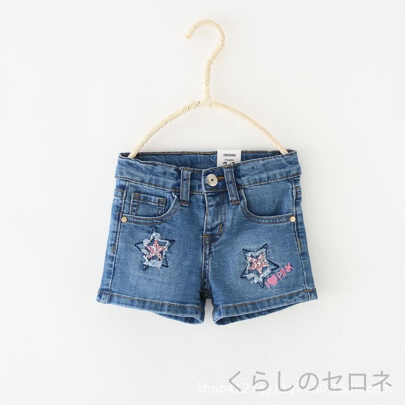 ・素材: デニム・主素材成分: コットン83%・丈: ショートパンツ・対象性別: 女児・対象年齢: 8歳以上140cm以上・スタイル: デニムパンツ・素材加工: UVカット、シアリング、ソフト加工、エンザイムウォッシュ・パターン: アニマル柄、カートゥーン柄、レタリング柄、その他柄・ウエスト: ハイウエスト・前立て: ボタン/ジッパー・カラー: ブルー、ライトブルー・加工: ウォッシュ、プリント、サンディング・適合年齢: 2~3歳、3~4歳、4~5歳、5~6歳、7~8歳、9~10歳