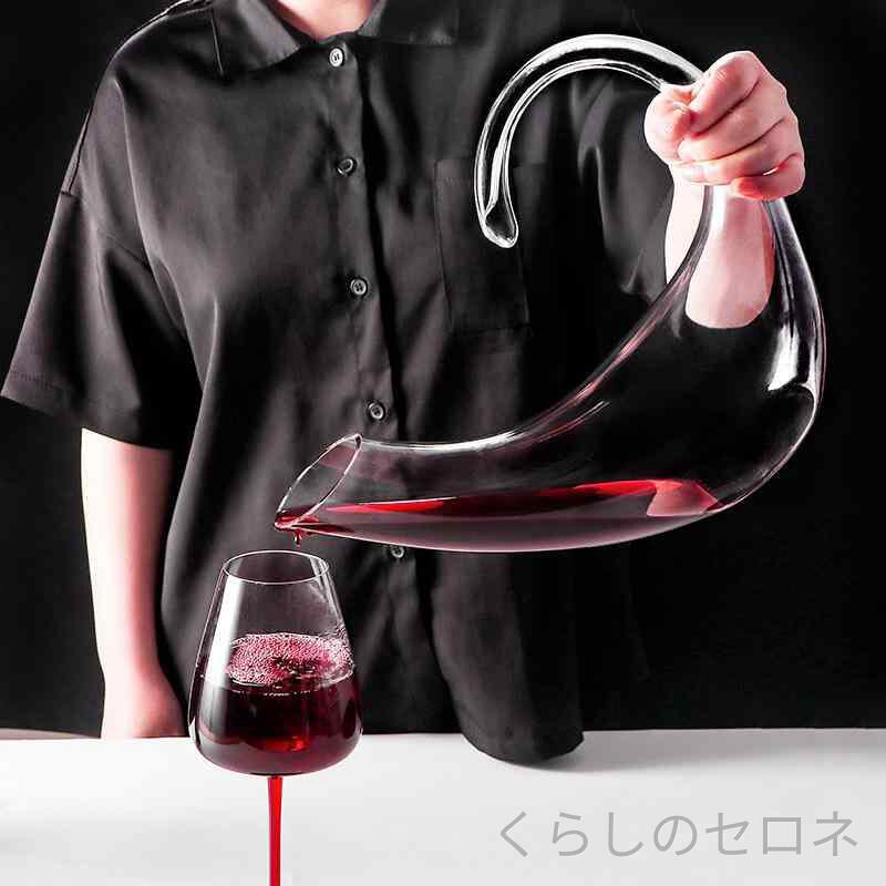 ・素材: ガラス・容量: 1000ml以上・重量: 684g・色: 透明・スタイル: シンプル