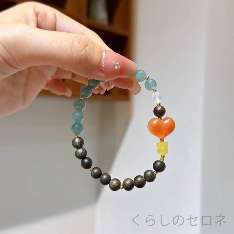 ・素材: ひすい・加工: 手作り・スタイル: 女性用・形状: 幾何型・デザイン要素: 水波紋・スタイル分類: オリジナルデザイン・適用: 女性・流行要素: 民族風