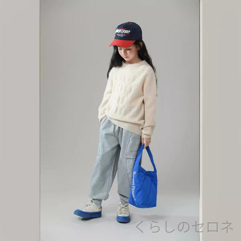 ・性別: 男女共通・スタイル: シンプル・対象年齢: 中大童(8歳以上、140cm以上)・毛糸太さ: 粗い・厚み: 厚手・袖丈: 長袖・柄: 無地・デザイン要素: 田園・加工: 剪毛、柔軟処理・素材: ウール・成分: ウール100%・襟型: 丸襟・カラー: グレー、ライトブルー、青・対応身長: 100cm、110cm、120cm、130cm、140cm、150cm、160cm、170cm