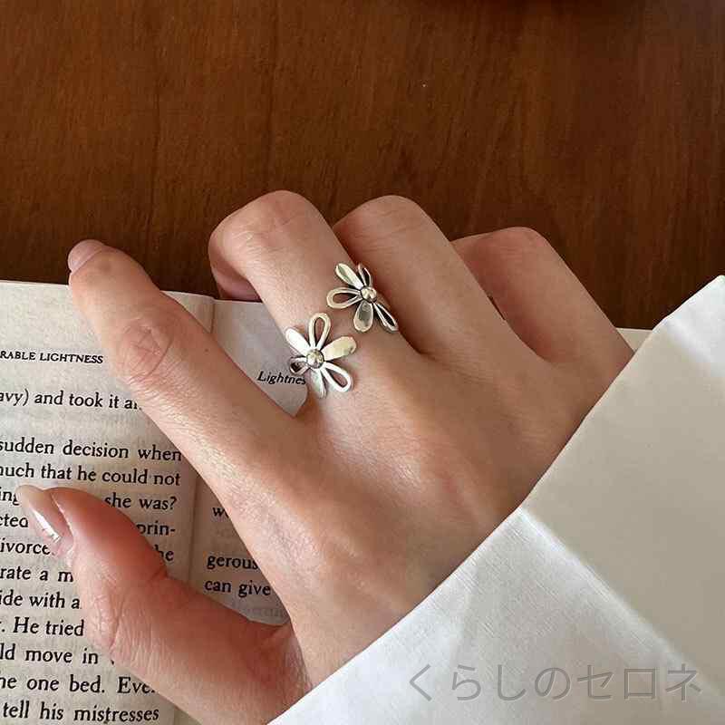 ・種類: 指輪・素材: シルバー・形状: 花モチーフ・加工: メッキ・色: ヴィンテージカラー・流行要素: 花・スタイル: ナチュラル・素材純度: 925シルバー・スタイル分類: フレッシュスイート・製品カテゴリ: 手飾り・適用: 女性向け・流行要素分類: 植物花卉