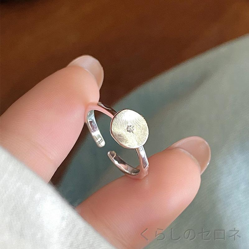 ・素材: シルバー・純度: 925・形状: 幾何型・加工: 電鍍・色: シルバー・サイズ: 調整可能・重量: 2g・スタイル: ファッションOL・スタイル分類: 通勤・流行要素: 楕円、幾何・対象: 女性用