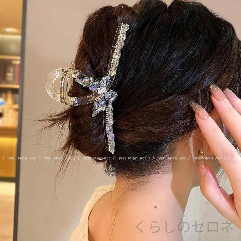 ・素材: アクリル・加工: 手作業・タイプ: つかみクリップ・モチーフ: 蝶々・スタイル: 日韓・対象: 女性